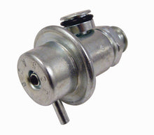 Load image into Gallery viewer, FAST Fuel Regulator FAST LT1 Firebird